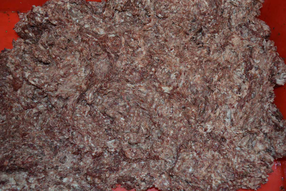 Krähen Hackfleisch Fleischwolf Wildfleisch